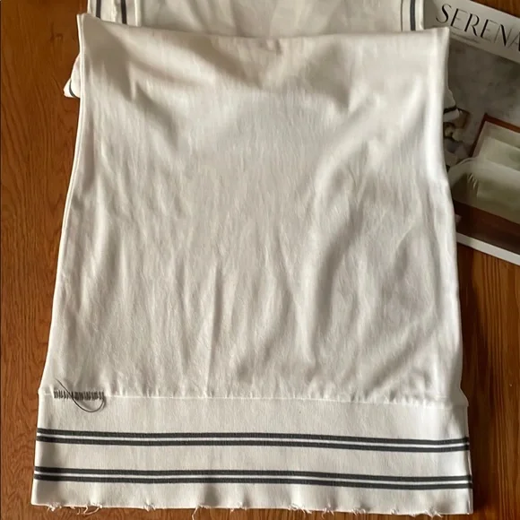 Project E.  White Sleeveless Polo Dress. Please see pictures. - Picture 3 of 8